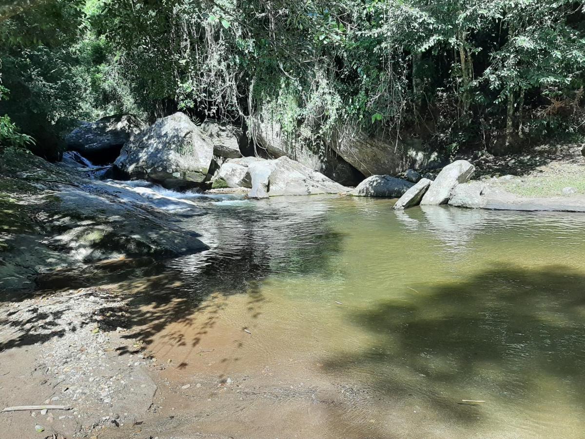 Casa Rosa Lumiar, Cachoeira Particular E Fazendinha Exteriér fotografie